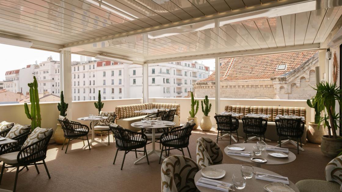 SUMMER ARRIVES AT LE ROOF: DISCOVER OUR NEW MENUS