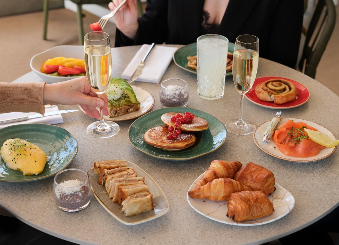 SUNDAY BRUNCH RETURNS!